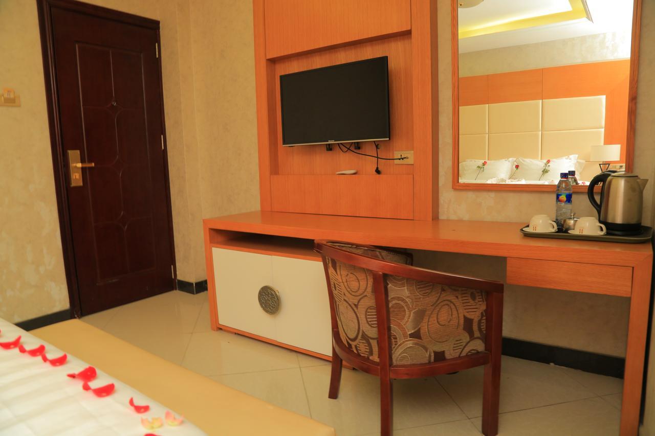 Haven Hotel Αντίς Αμπέμπα Εξωτερικό φωτογραφία